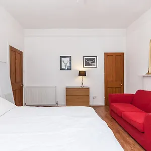 Apartment Old Town Close To Castle And Royal Mile 