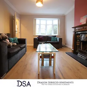 Apartment Solihull/nec/airport 3 Bedroom Semi-detached House 